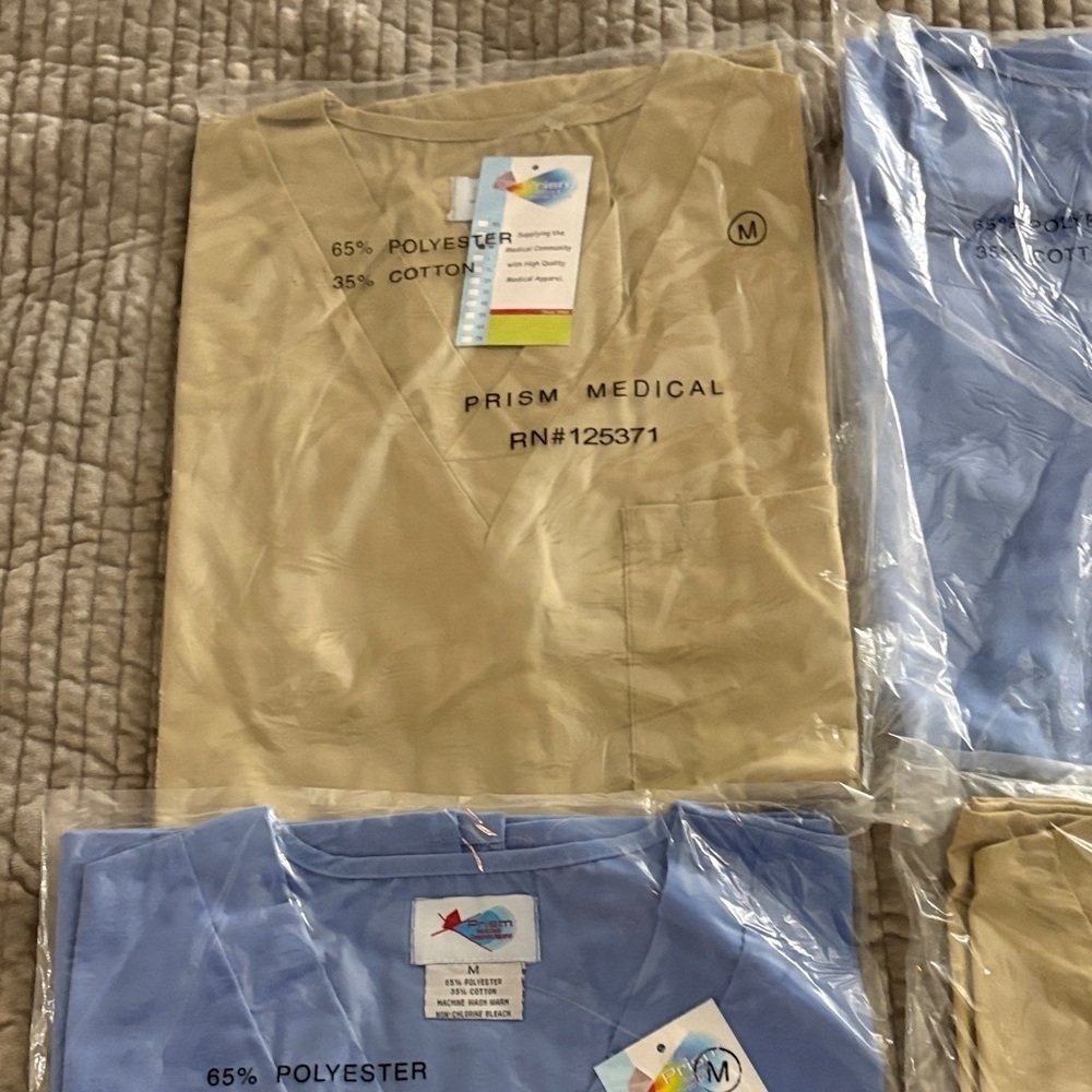 Prism Medical Beige Scrub Top - Picture 4 of 6